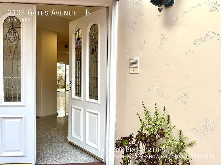 2103 Gates Ave #B — Photo 4