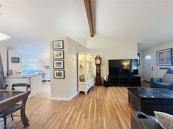 5th image of 26946 Westwood Ln