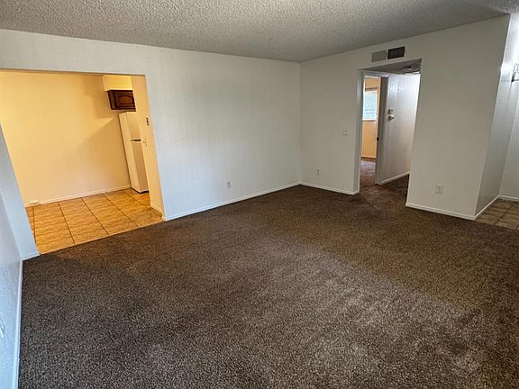 5th image of 4313 N Emerson Ave #103