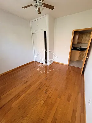 Rented by Red Sparrow Realty Group | media 10