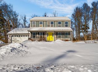 3 David Ln, Saratoga Springs, NY 12866