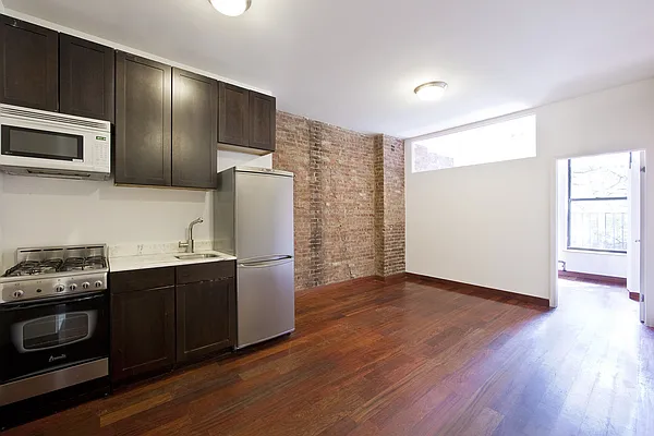 Rented by Westminster Management | media 27