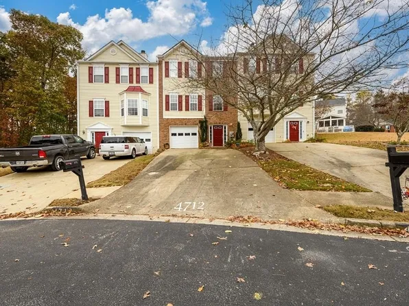 4712 Poplar Ridge Ct, Oakwood, GA 30566