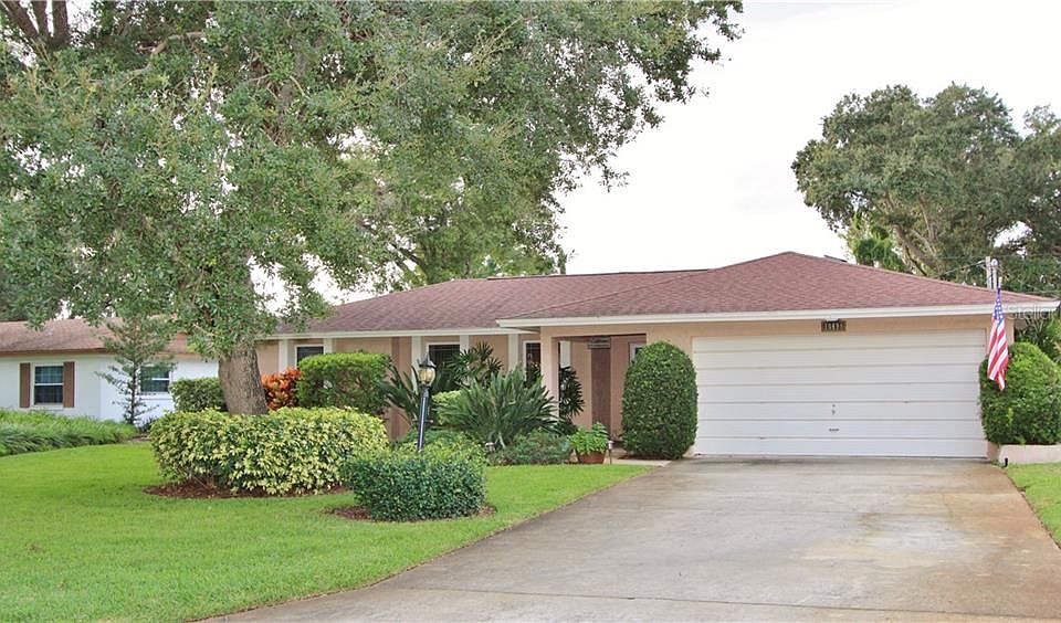 1st image of 10490 Silhavy Dr