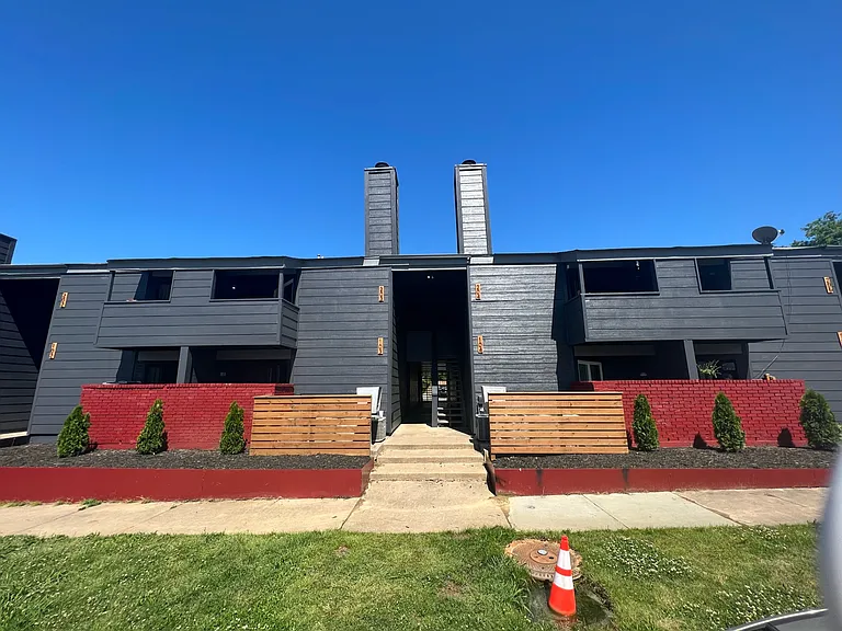 1207 S Quaker Ave #201 — Photo 17