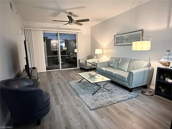 2nd image of 2825 Cypress Trace CIR #101