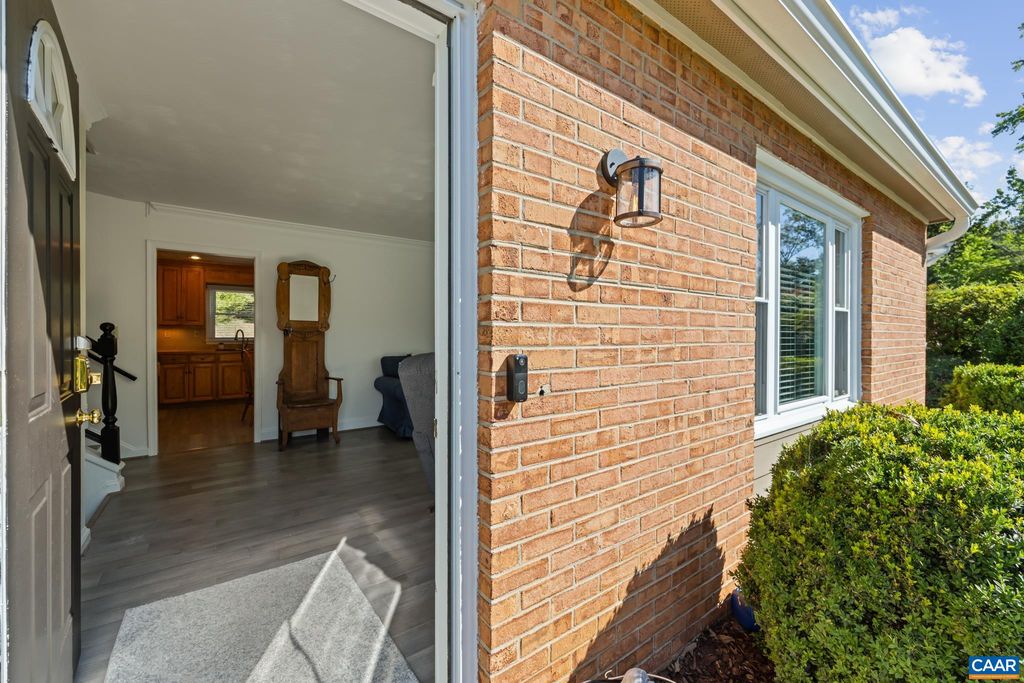 327 Brentwood Rd, Charlottesville, VA - More