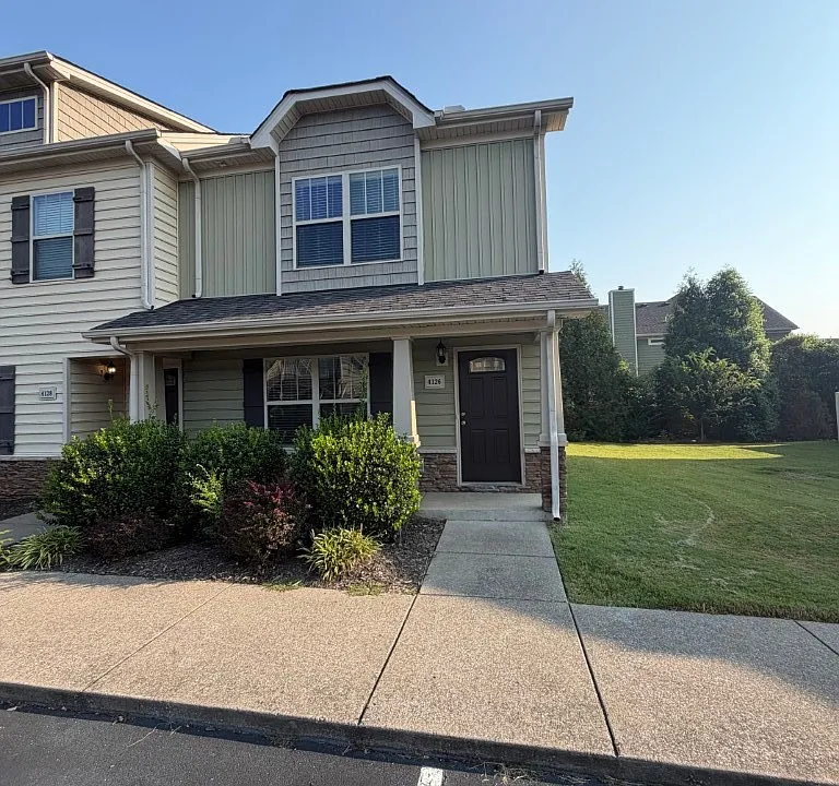 4126 Unbridled Dr
