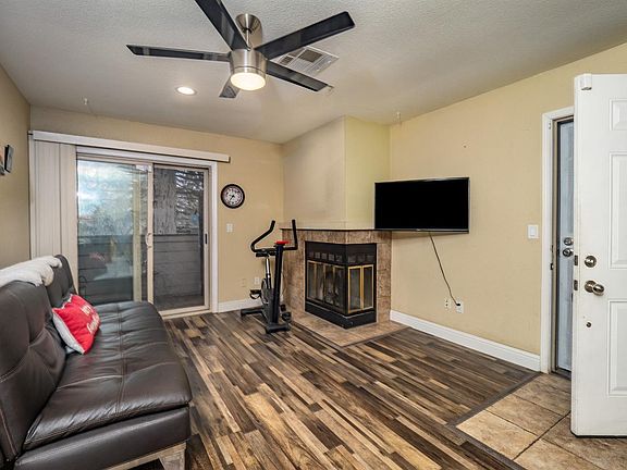 2nd image of 3715 Tallyho Dr APT 132