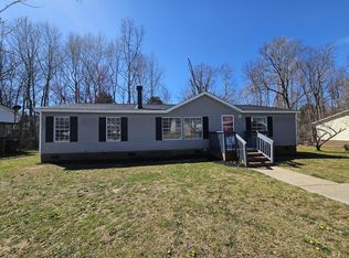 305 Walnut Crest Ct, Fountain Inn, SC 29644