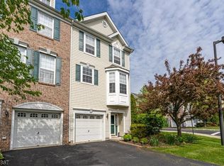 2 Sundance St, Phillipsburg, NJ 08865