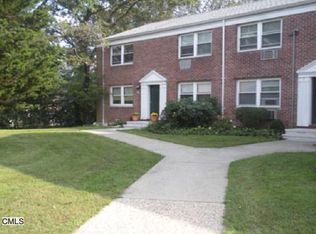 144-B Blachley Rd, Stamford, CT 06902