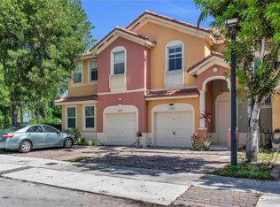 Isla Bella Ii, Miami, FL 33193