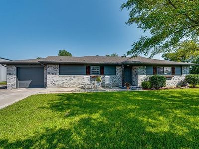 607 Sunrise Dr, Waxahachie, TX, 75165