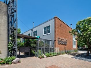1300 W Altgeld St #102, Chicago, IL 60614