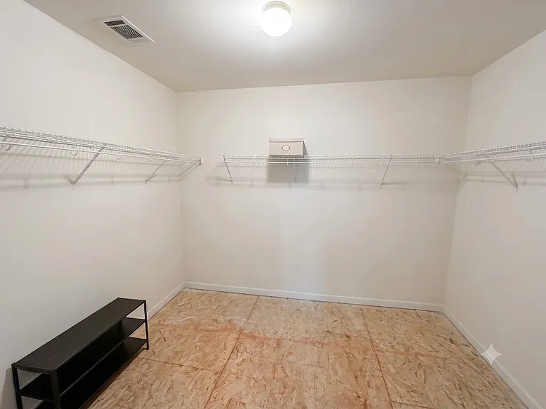 17 Cedar Creek Cir — Photo 8