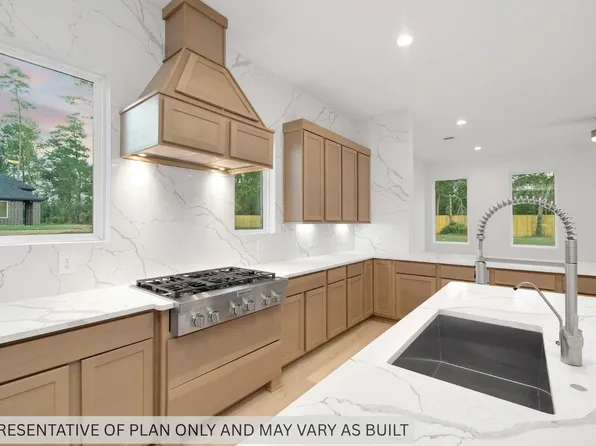 343 Louvenia Ct, Pinehurst, TX 77362