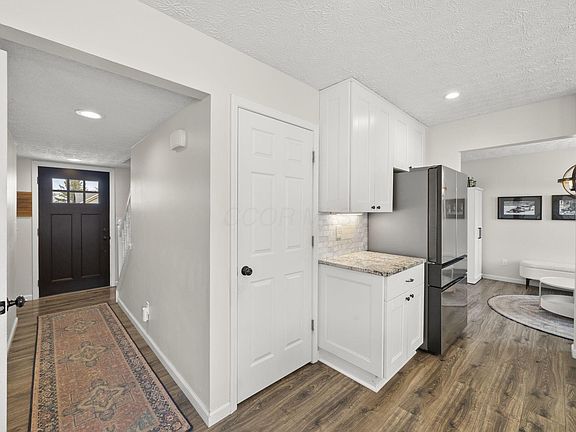 5th image of 3921 Antrim Rd