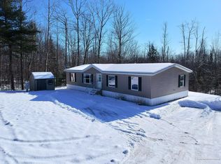 23 Lunker Ln, Sabattus, ME 04280