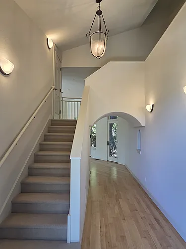 4 Meyer Pl Photo 1