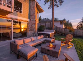 4112 Forest Beach Dr NW, Gig Harbor, WA 98335
