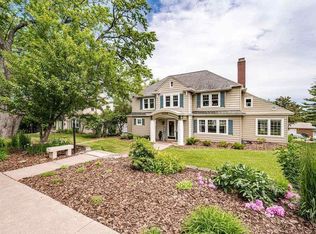 3026 E 1st St, Duluth, MN 55812