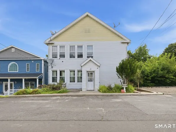 33 Vista Place, Waterbury, CT 06708