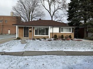 417 E Bloomfield Ave, Royal Oak, MI 48073