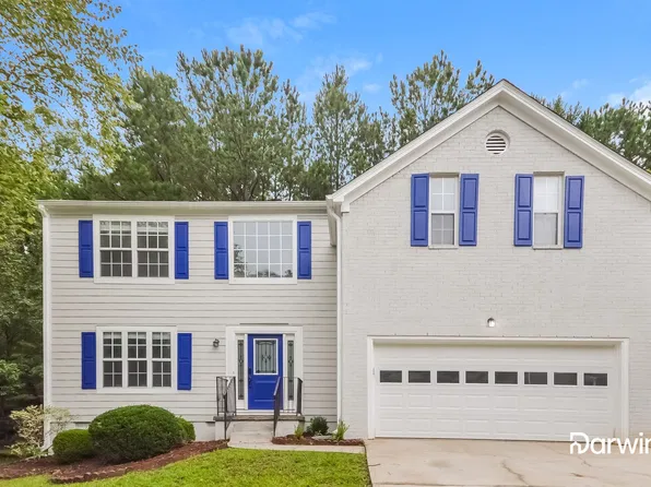 893 Shadow Lake Dr, Lithonia, GA 30058