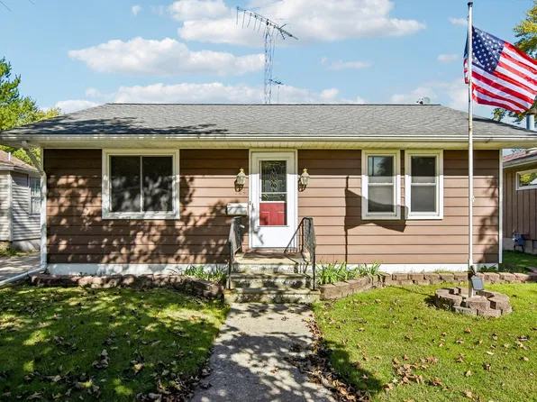 724 Douglas St, Morris, IL 60450