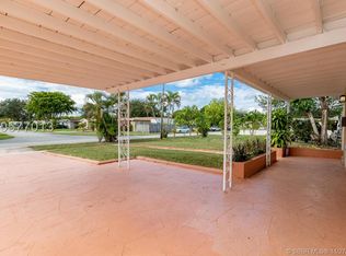 1211 N 75th Ave, Hollywood, FL 33024