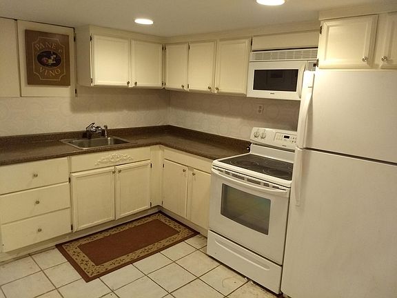 Large Kitchen with Overhead Microwave