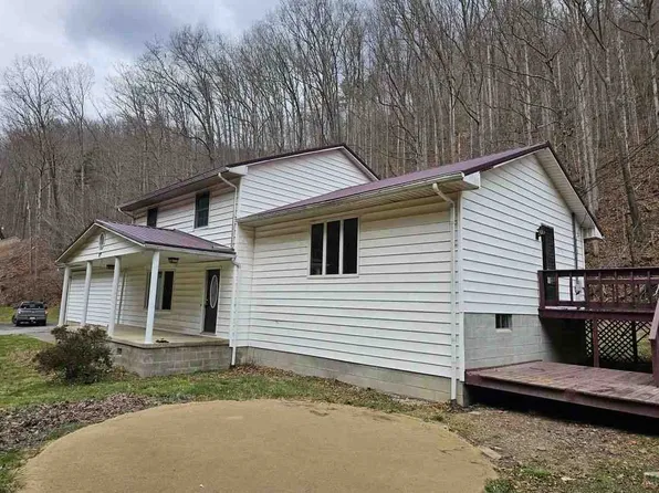 5168 Whitman Creek Rd, Logan, WV 25601