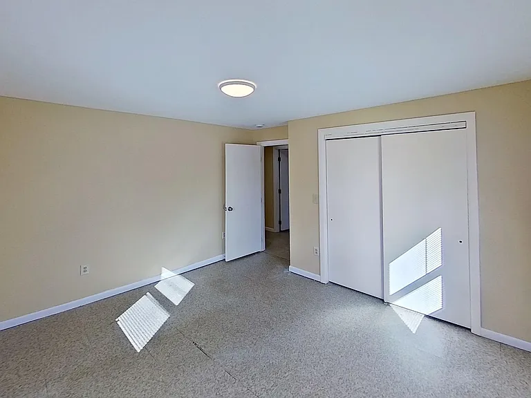 52 Rockefeller St #2 — Photo 4