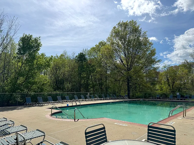 31 Cypress Ct — Photo 14