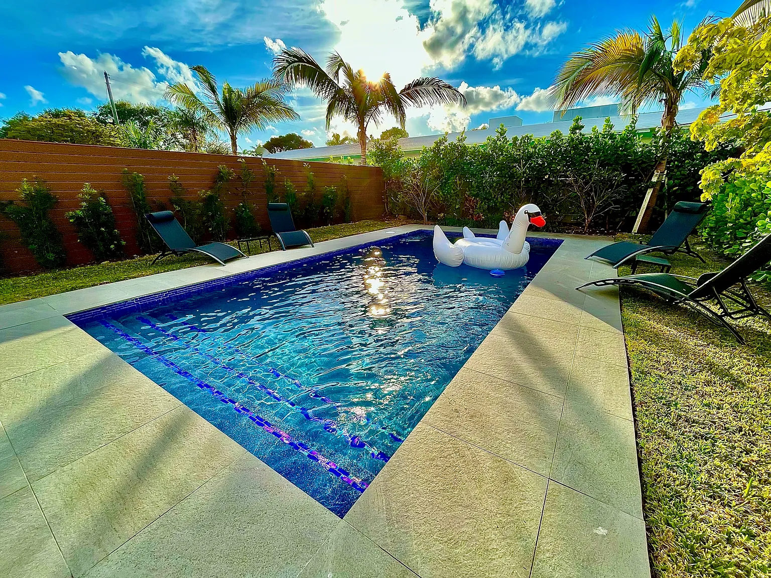 4 bed, 3.5 bath, 2711 sqft, $11,000 — Photo 1