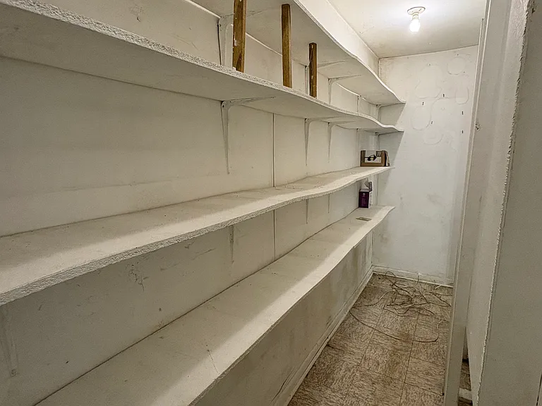 5513 Avenue P — Photo 26