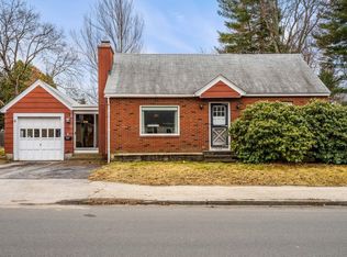 1035 Cilley Rd, Manchester, NH 03103