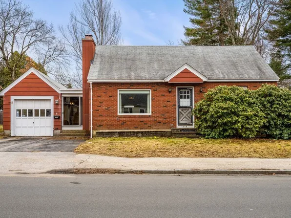 1035 Cilley Road, Manchester, NH 03103