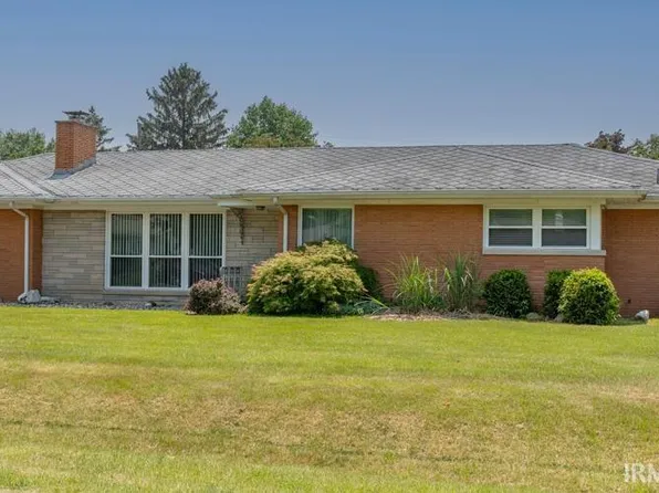 19120 Strawberry Hill Rd, South Bend, IN 46614