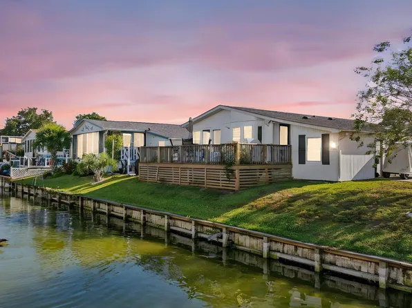 404 Twin Lakes Point, Surfside Beach, SC 29575