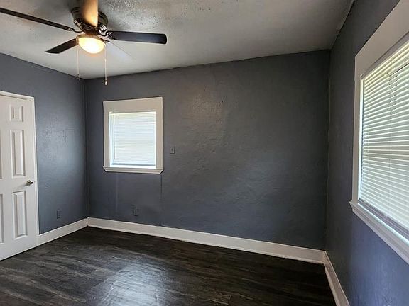 5th image of 900 3rd Ave N #53A