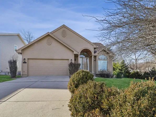 2816 68th St, Urbandale, IA 50322