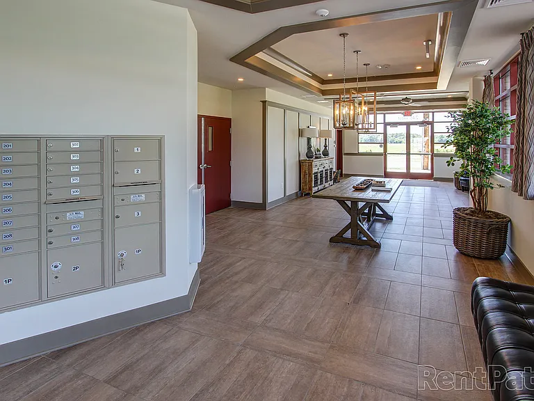 246 West Ave #206 — Photo 5