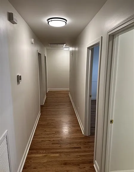 700 S Main St — Photo 17