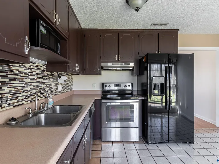 3564 Winchester Rd — Photo 7