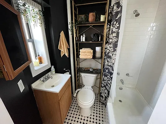 Rented by Corcoran | media 6