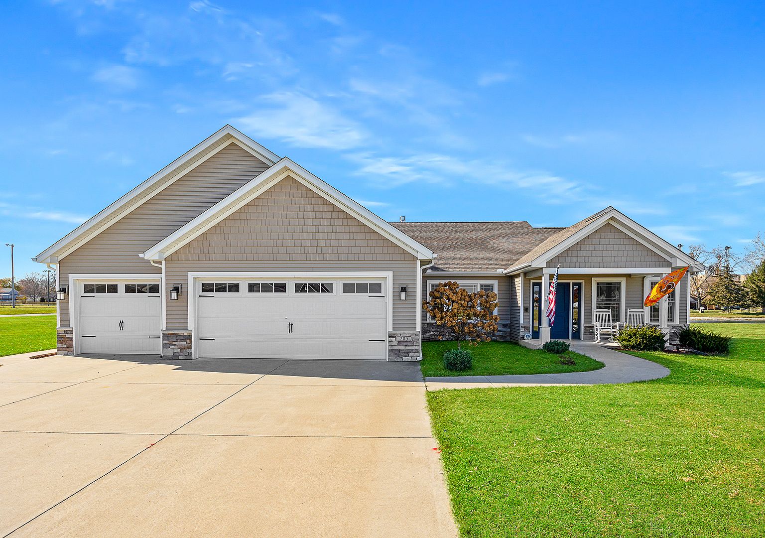 205 Sapphire Ln, Flanagan, IL 61740 Zillow