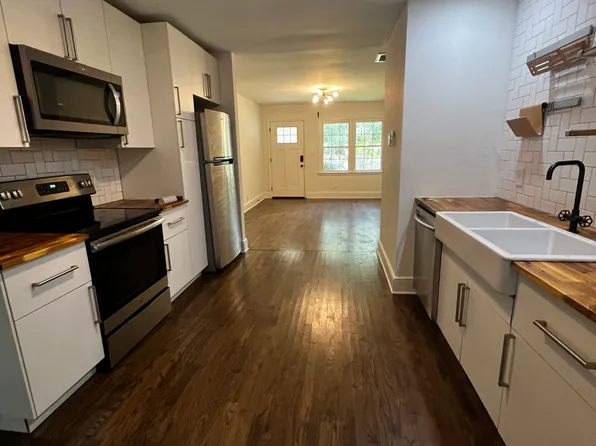 3800 Wilmot Ave APT A, Columbia, SC 29205