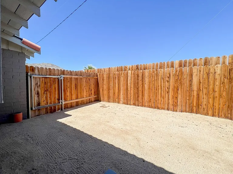 6678 El Rey Ave — Photo 10